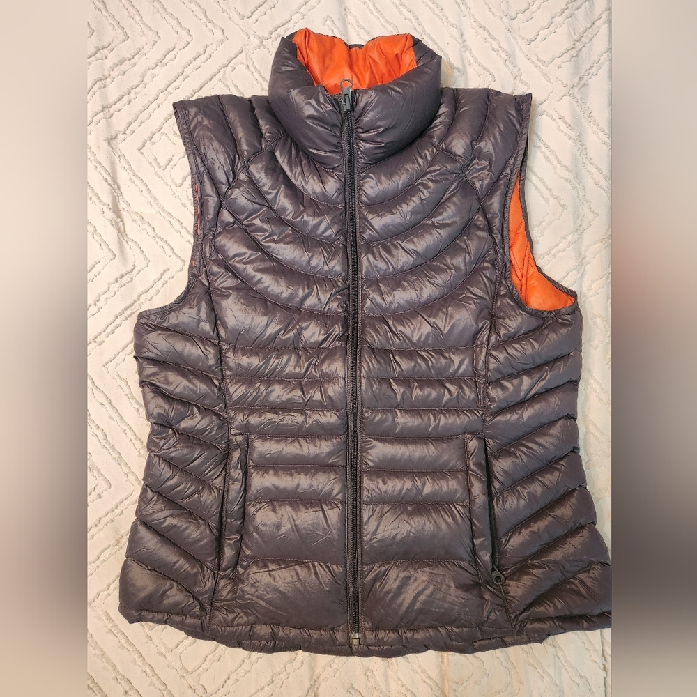 Bernardo Goose Down Zip Puffer Vest Size Medium